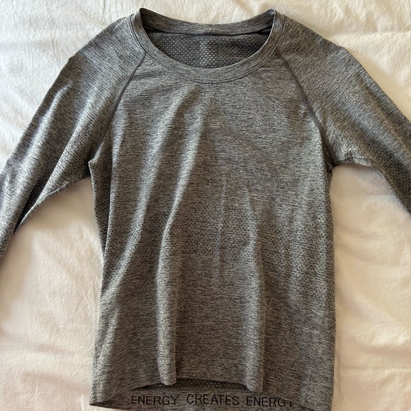 Lululemon Gray Swiftly Long Sleeve - Picture 1 of 4